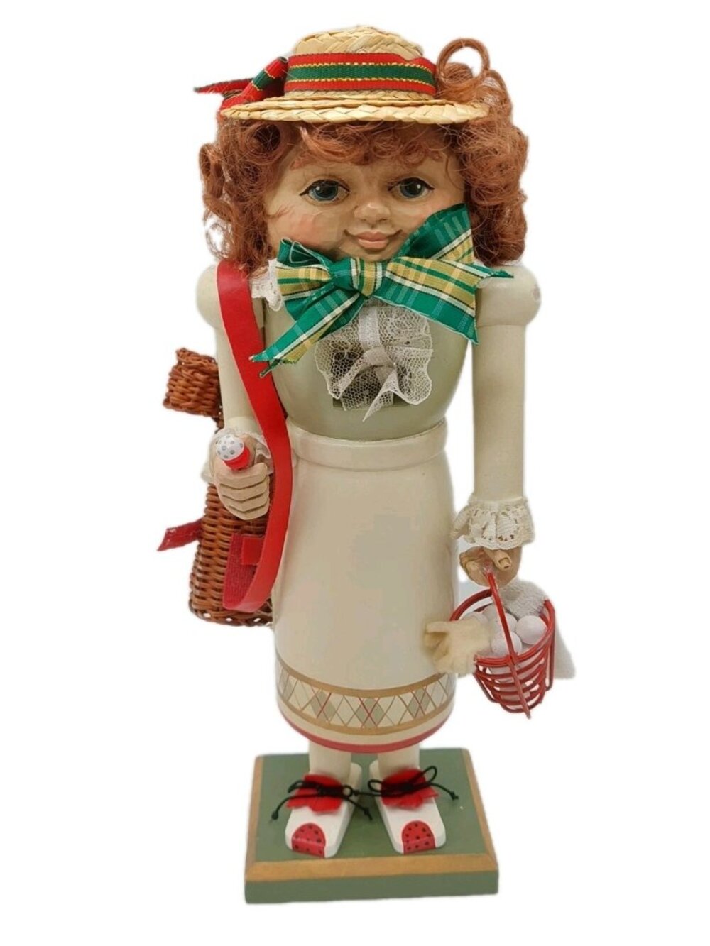 BRN Design 11.5” Nutcracker Lady Golfer 19th Hole Girl RARE Wooden